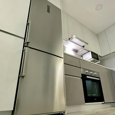 Ava Flats Apartman Alicante