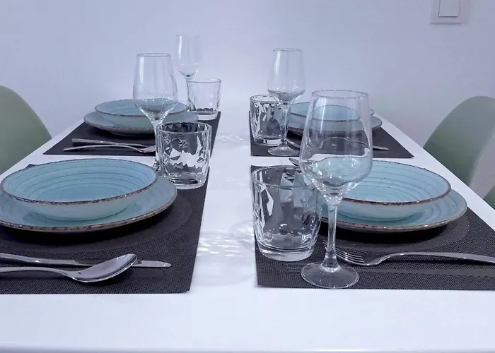 Ava Flats * Alicante